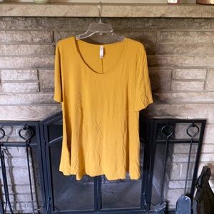 LuLaRoe Irma top. Size 2xl